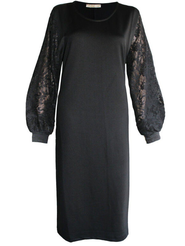 Дамска рокля с дантелен ръкав черно