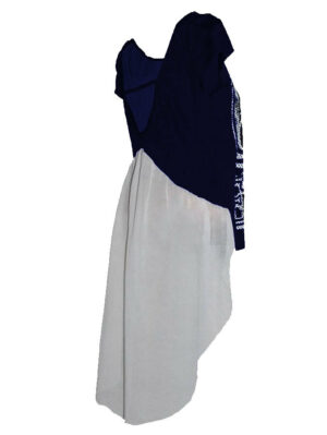 Блуза с удължен гол гръб "69" бяло с тъмносиньо