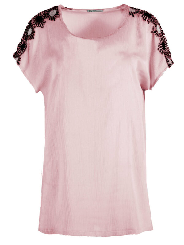 Дамска блуза фин плат с дантела маргарити розово