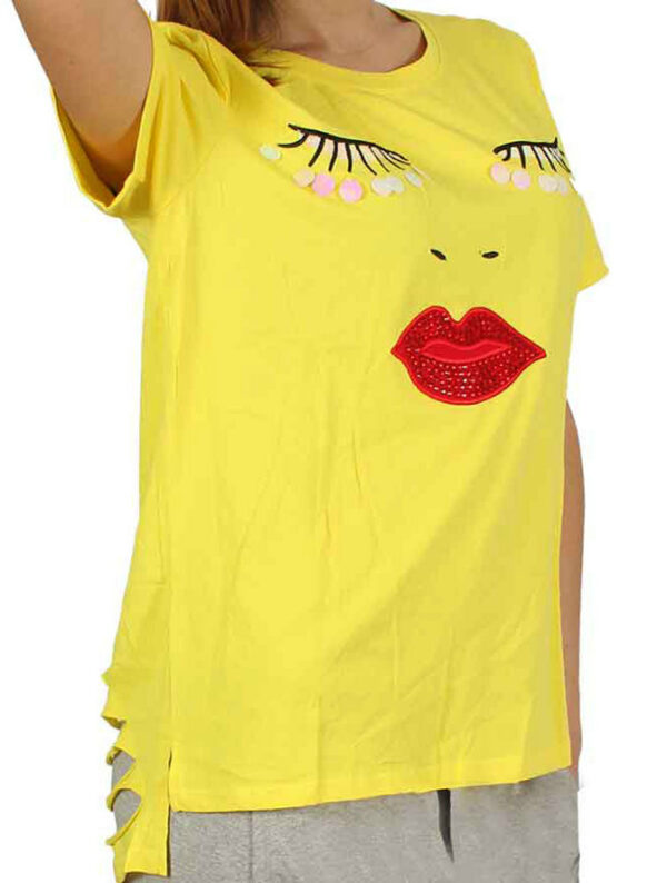 Тениска с щампа мигли жълто